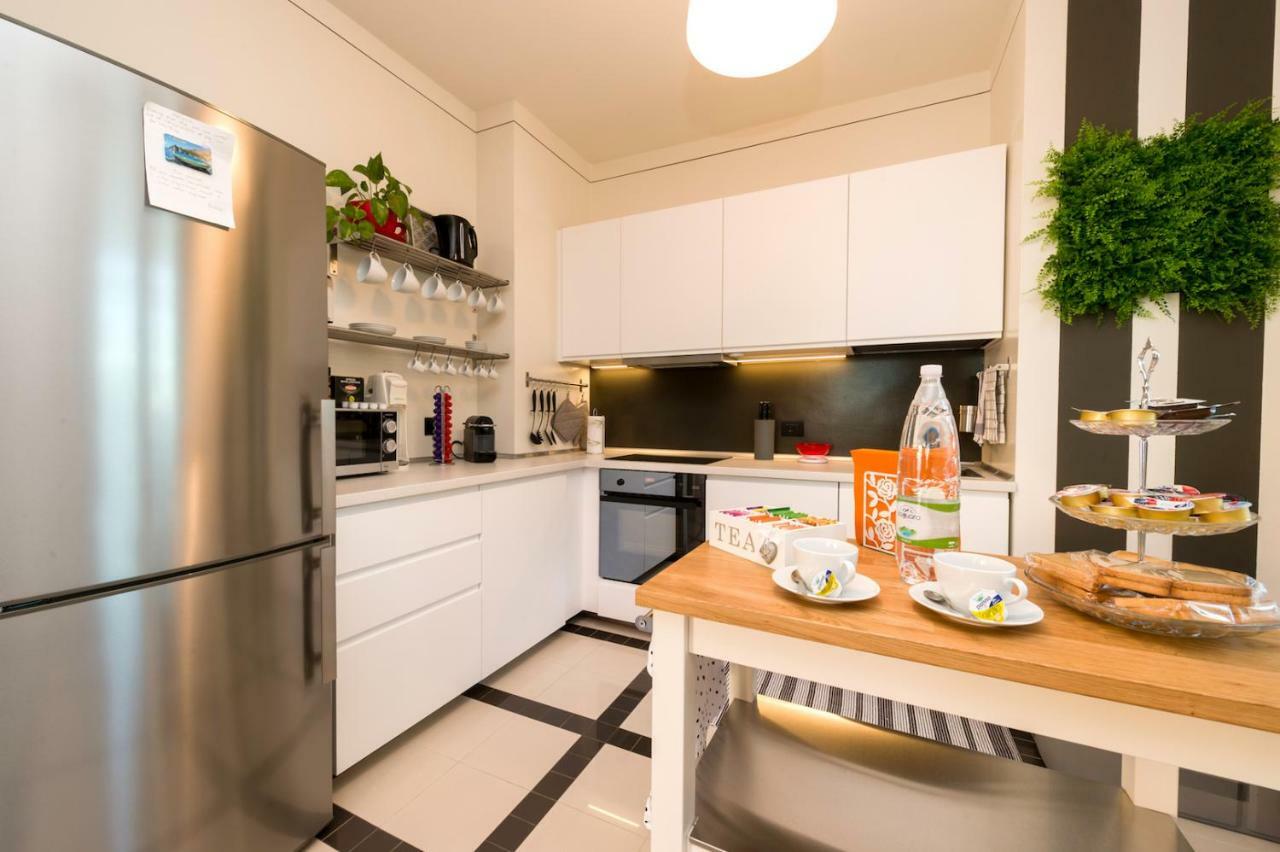 Villa Azdora Пескиера дел Гарда Екстериор снимка